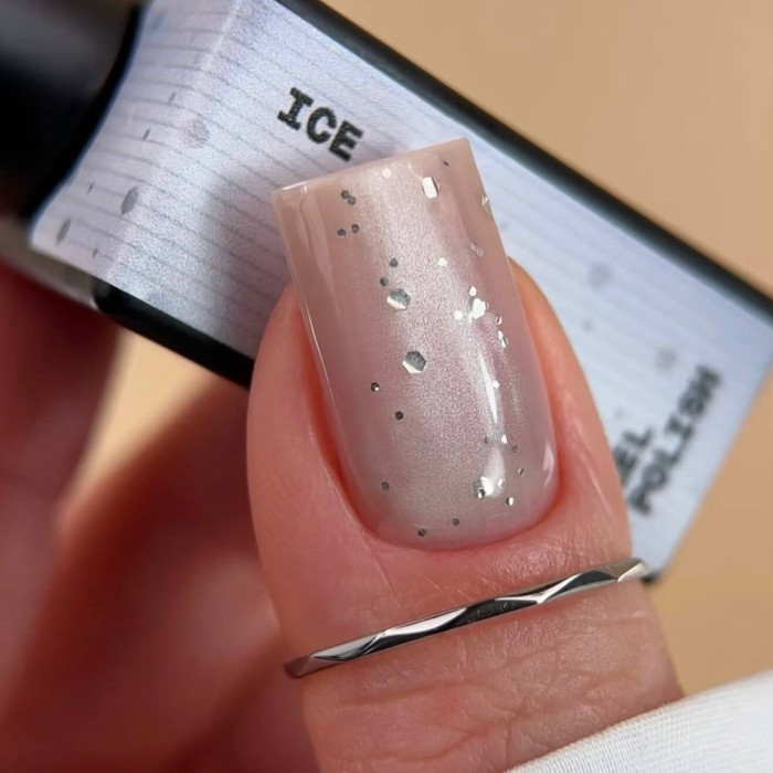 BIBLIOTEKA Cat eye #17 Ice гель-лак кошка холодно-белый с серебряными хлопьями 10ml