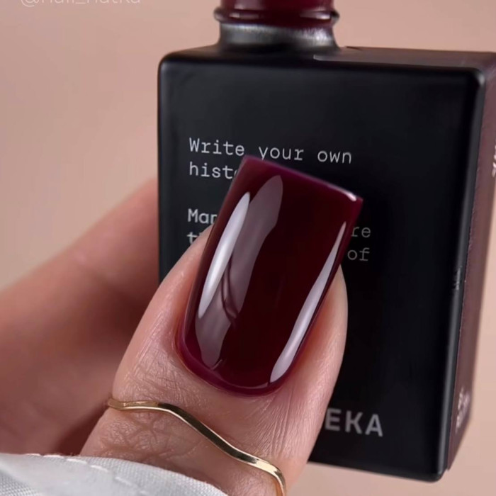 BIBLIOTEKA #027 Drama гель-лак бордовый 10ml