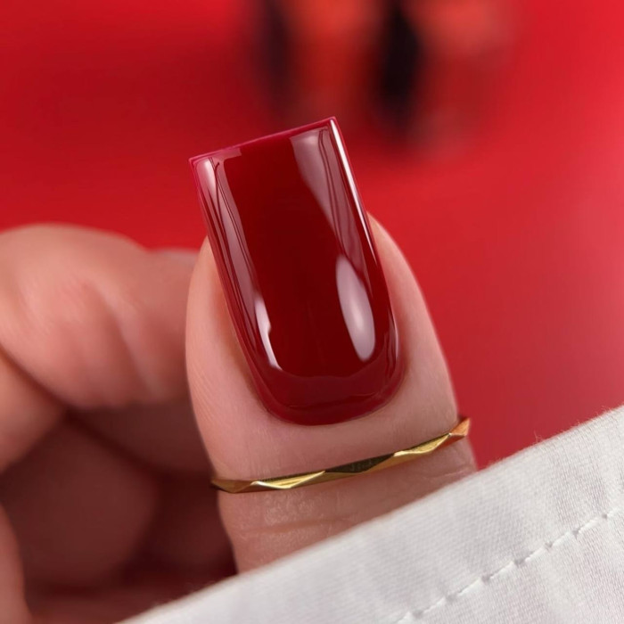 BIBLIOTEKA #044 Crimson гель-лак плотный пигментированный красный 10ml