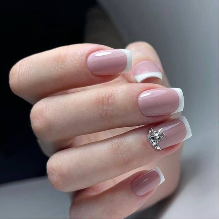 Karo French #13 Гель-лак камуфлирующий бежево-розовый 8ml