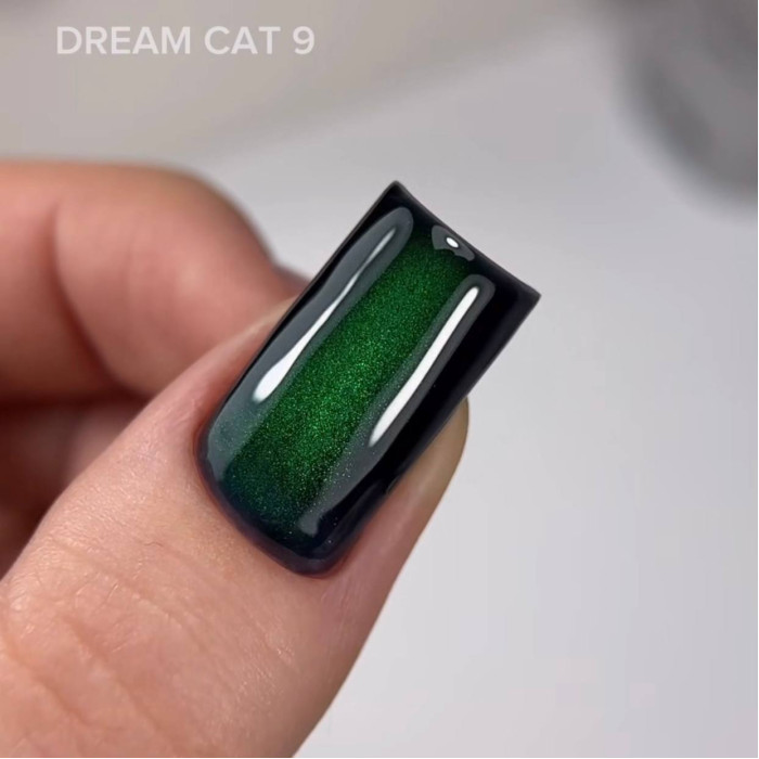 Saga Dream Cat #09 Гель-лак кошка зелёный брахат 10ml