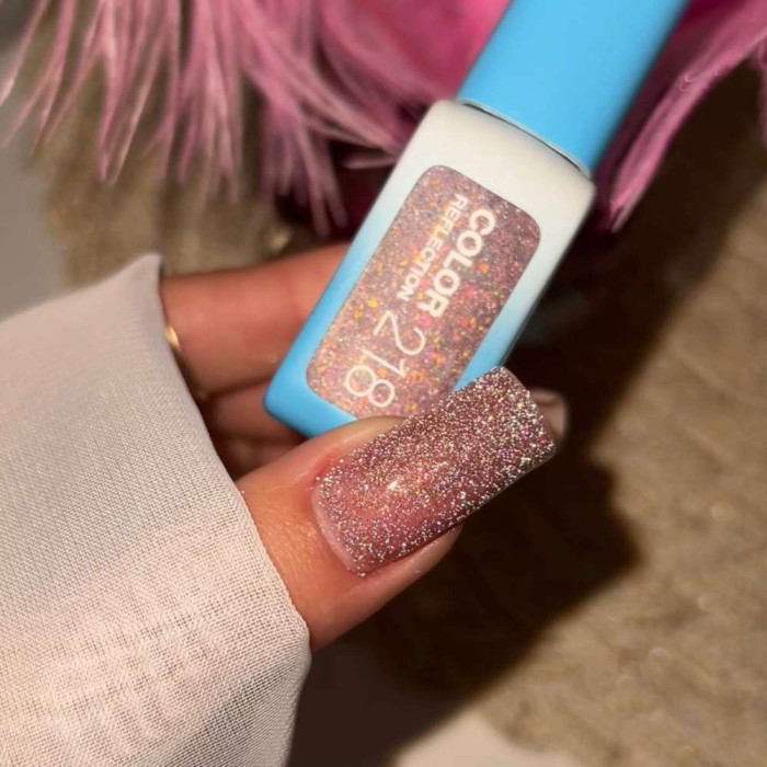 Luna Color #218 Reflection Гель-лак світловідбиваючий бежевий з кольоровими блискітками 8ml