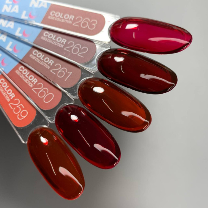 Luna Color #261 Kiss Гель-лак вітражний темний червоний 8ml