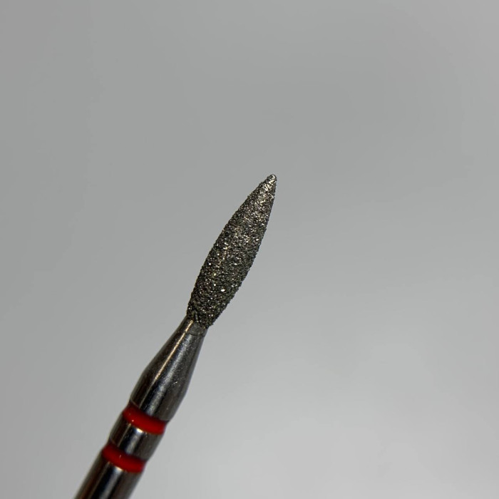 Алмазная фреза Пламя 021 красное полутупое 8mm P874f021 Nisima